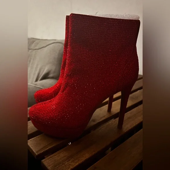 Thalia Sodi Chiara Red Platform Dress Booties - Picture 2 of 7